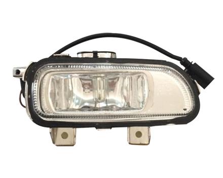 MERCEDES BENZ AXOR ANTIBROUILLARD 9408200056 9408200156 de haute qualité